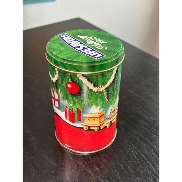 1993- vintage decorative Life Savers Christmas Train Decorative Tin- Cylinder100 - Picture 2 of 6